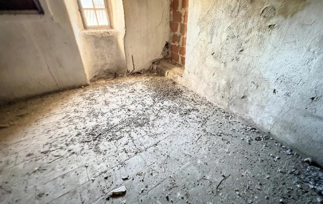 NAT'IMMO : Apartment | SAINT-AUBAN (06850) | 100 m2 | 49 000 € 
