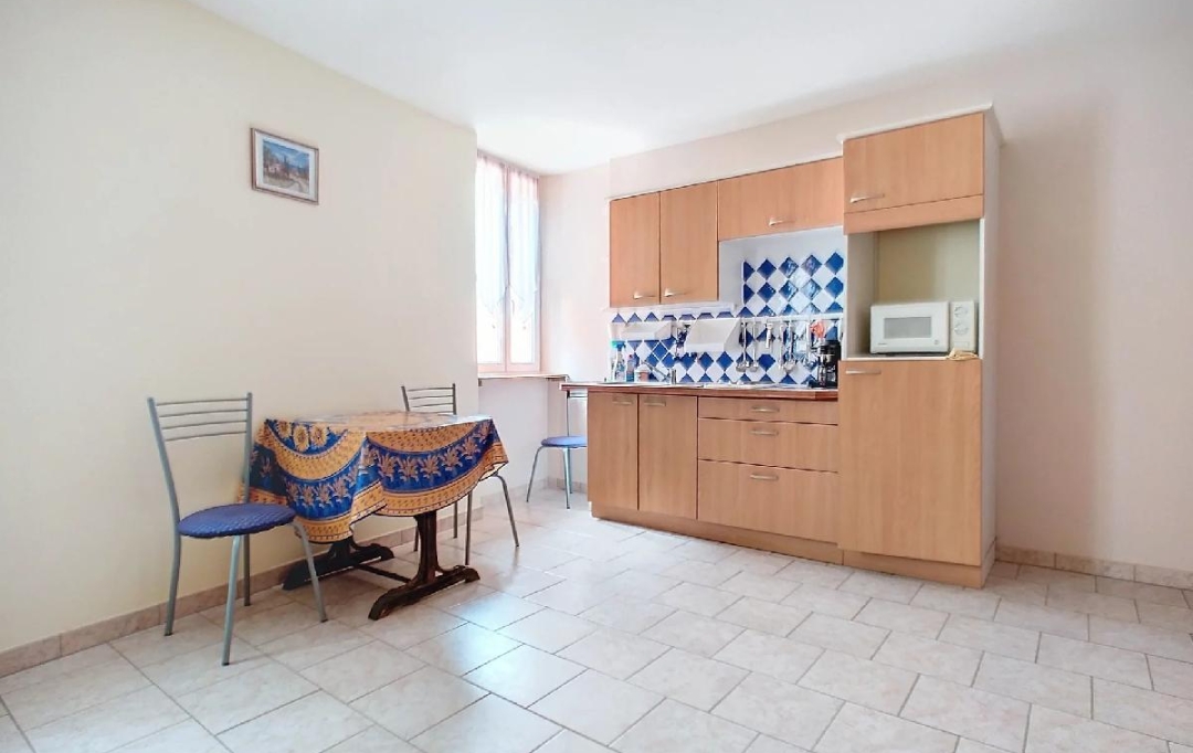 NAT'IMMO : House | LES ARCS (83460) | 102 m2 | 239 000 € 
