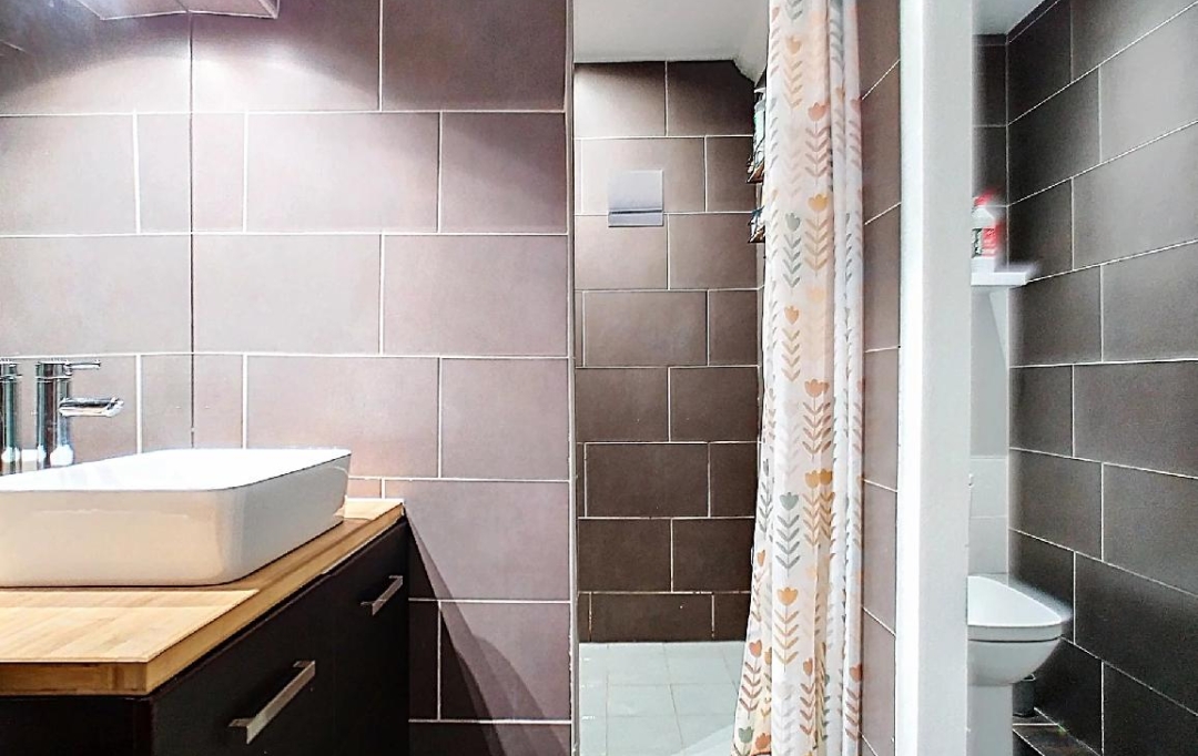 NAT'IMMO : House | LES ARCS (83460) | 50 m2 | 169 000 € 