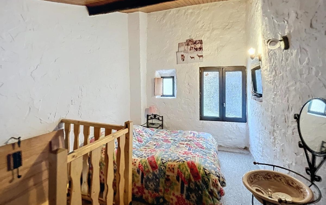NAT'IMMO : House | DEMANDOLX (04120) | 31 m2 | 65 000 € 