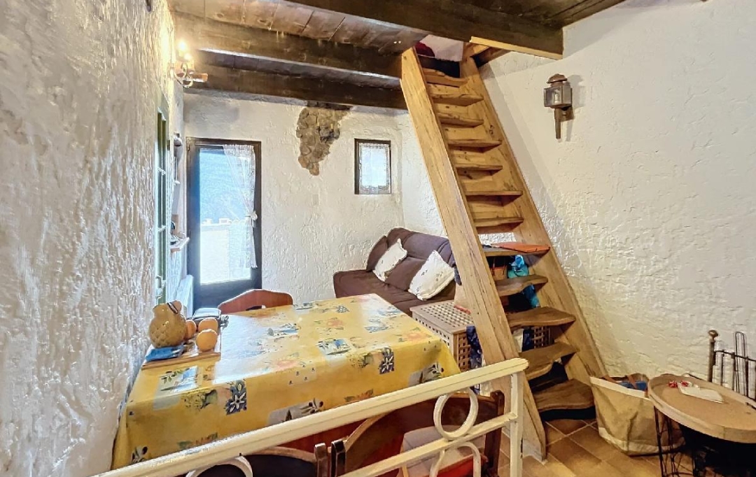 NAT'IMMO : House | DEMANDOLX (04120) | 31 m2 | 65 000 € 