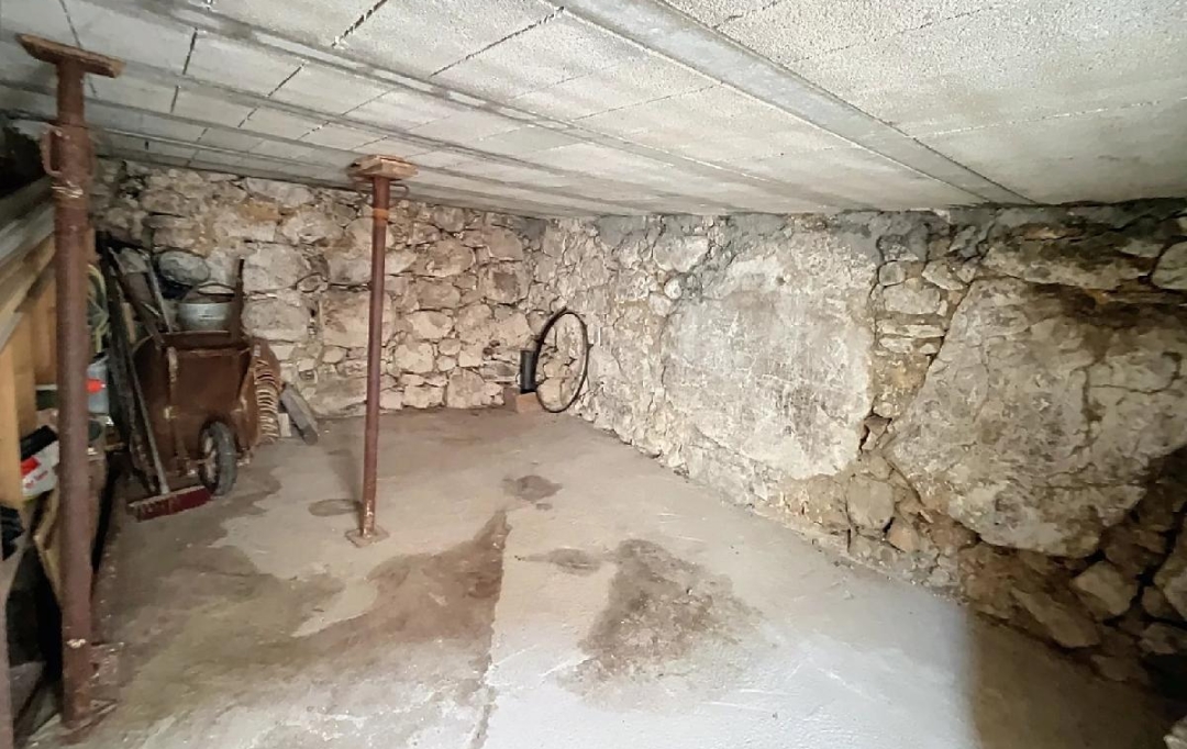 NAT'IMMO : House | DEMANDOLX (04120) | 35 m2 | 25 000 € 