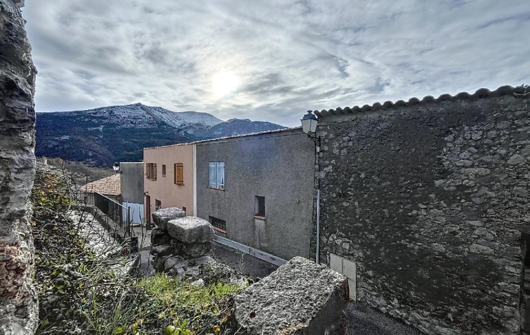 NAT'IMMO : House | DEMANDOLX (04120) | 35 m2 | 25 000 € 
