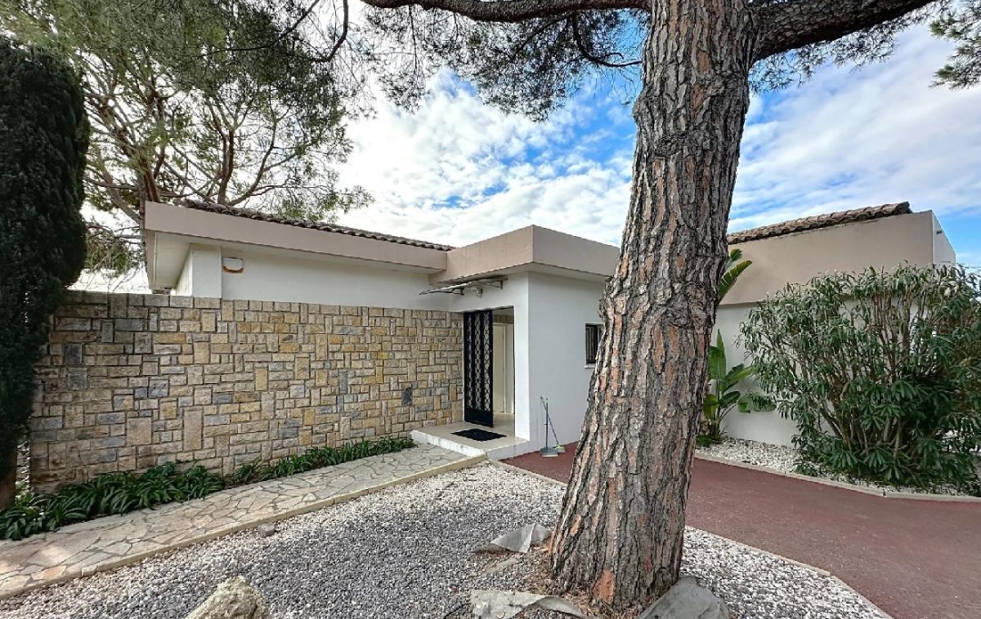 NAT'IMMO : House | MOUGINS (06250) | 163 m2 | 1 690 000 € 