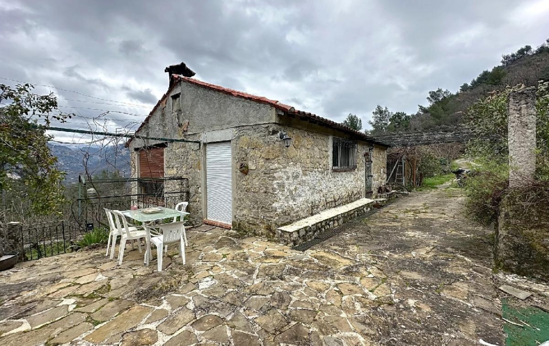 NAT'IMMO : House | LE ROURET (06650) | 70 m2 | 495 000 € 