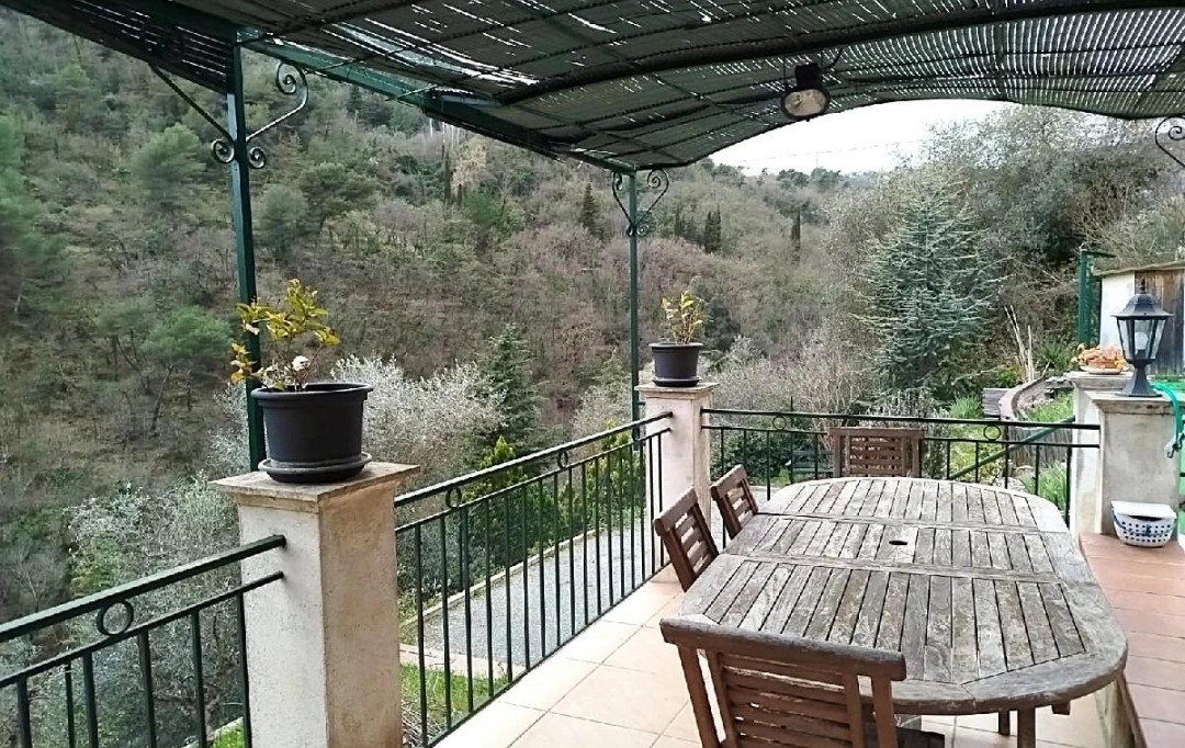 NAT'IMMO : House | TOURRETTE-LEVENS (06690) | 114 m2 | 449 000 € 