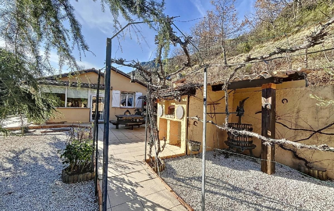 NAT'IMMO : Maison / Villa | BRIANCONNET (06850) | 113 m2 | 270 000 € 