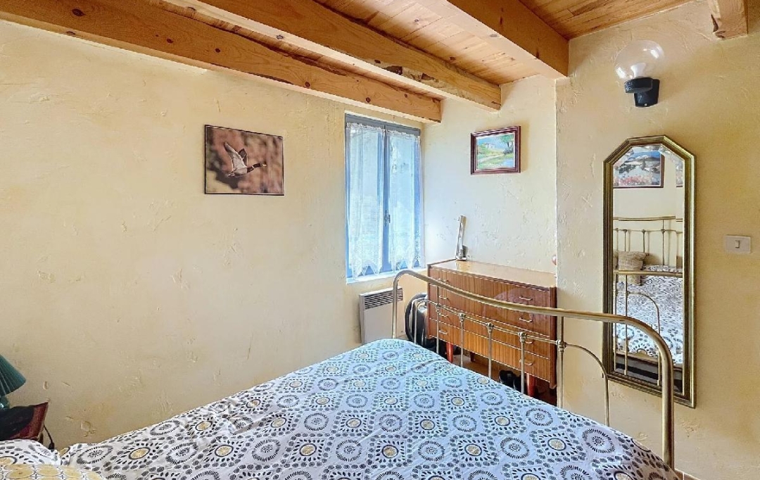 NAT'IMMO : Appartement | SOLEILHAS (04120) | 0 m2 | 69 000 € 