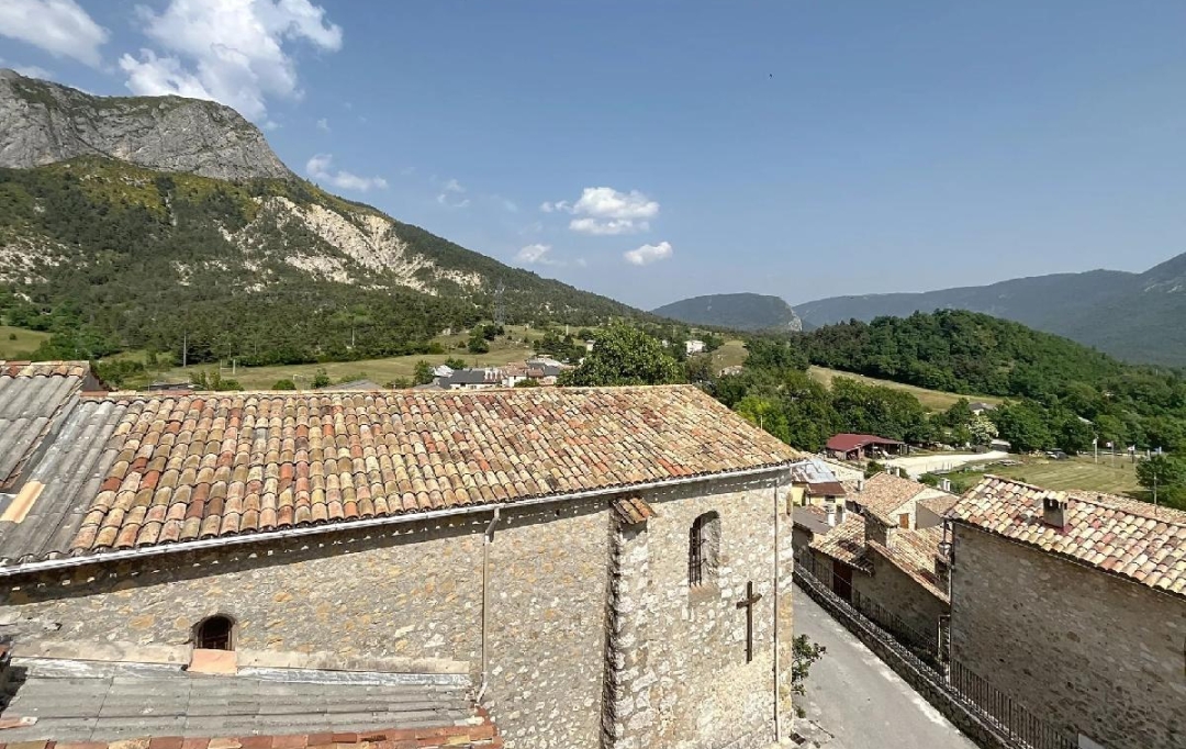 NAT'IMMO : Appartement | SOLEILHAS (04120) | 0 m2 | 69 000 € 