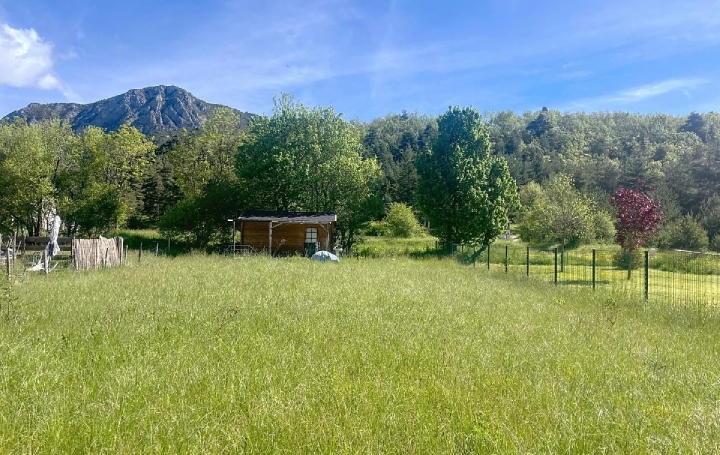 Terrain SOLEILHAS 1 202 m2 98 000 € Terrain SOLEILHAS 1 202 m2 98 000 €